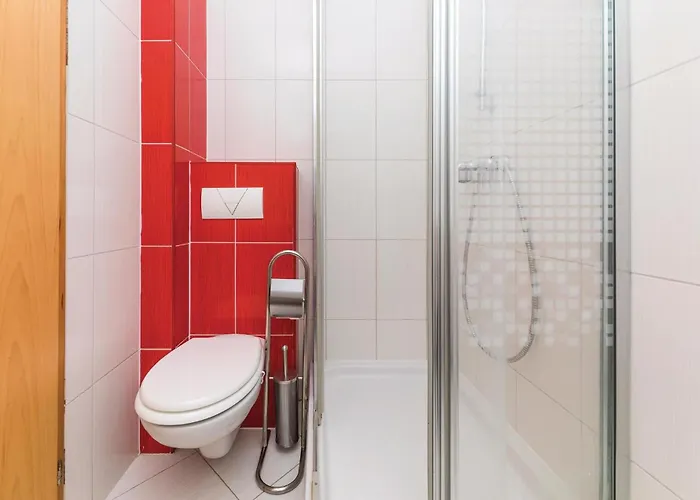 Lägenhet One-bedroom In Okrug Gornji *