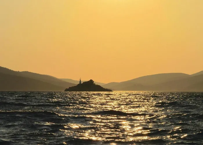 Lägenhet One-bedroom In Okrug Gornji